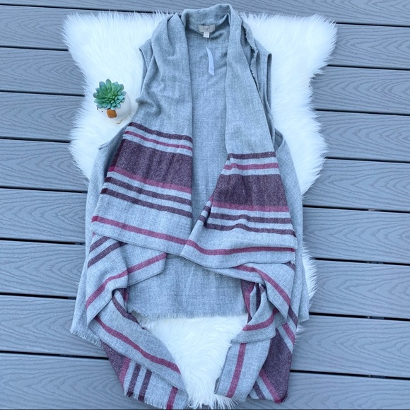 LOFT Sweater Wrap - Picture 1 of 4